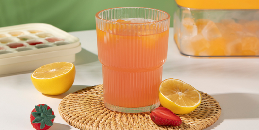 Why Every Home Chef Needs a Lemon Squeezer Juicer