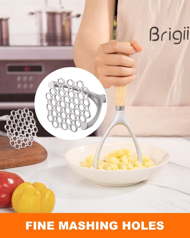 Brigii Potato Masher with Wooden Handle - PR01